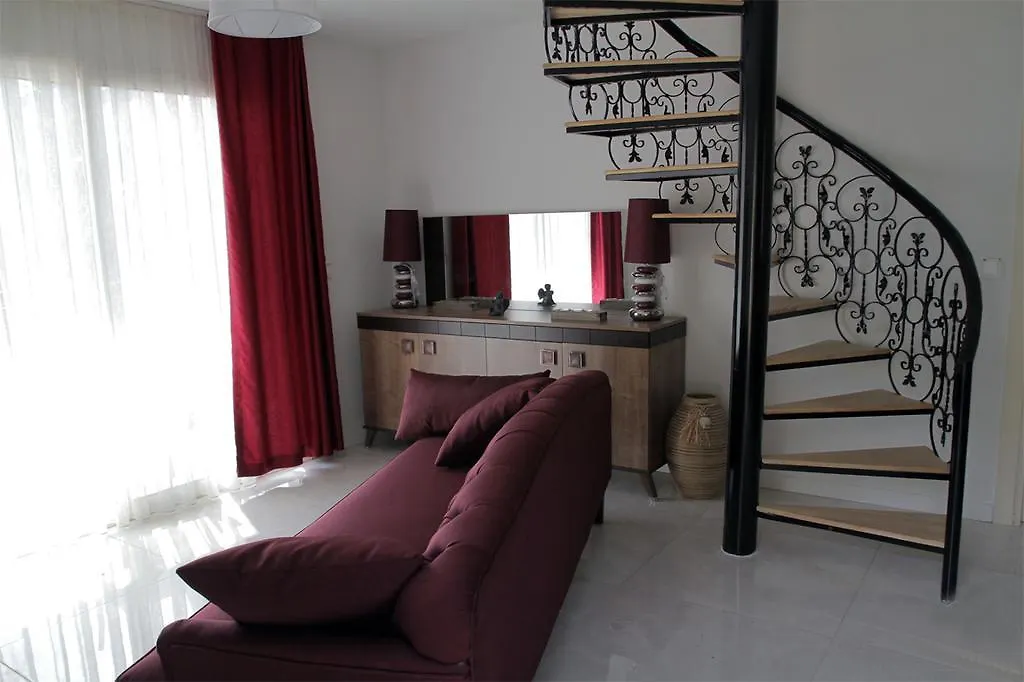 Residence D'Azur Riou Cannes Aparthotel
